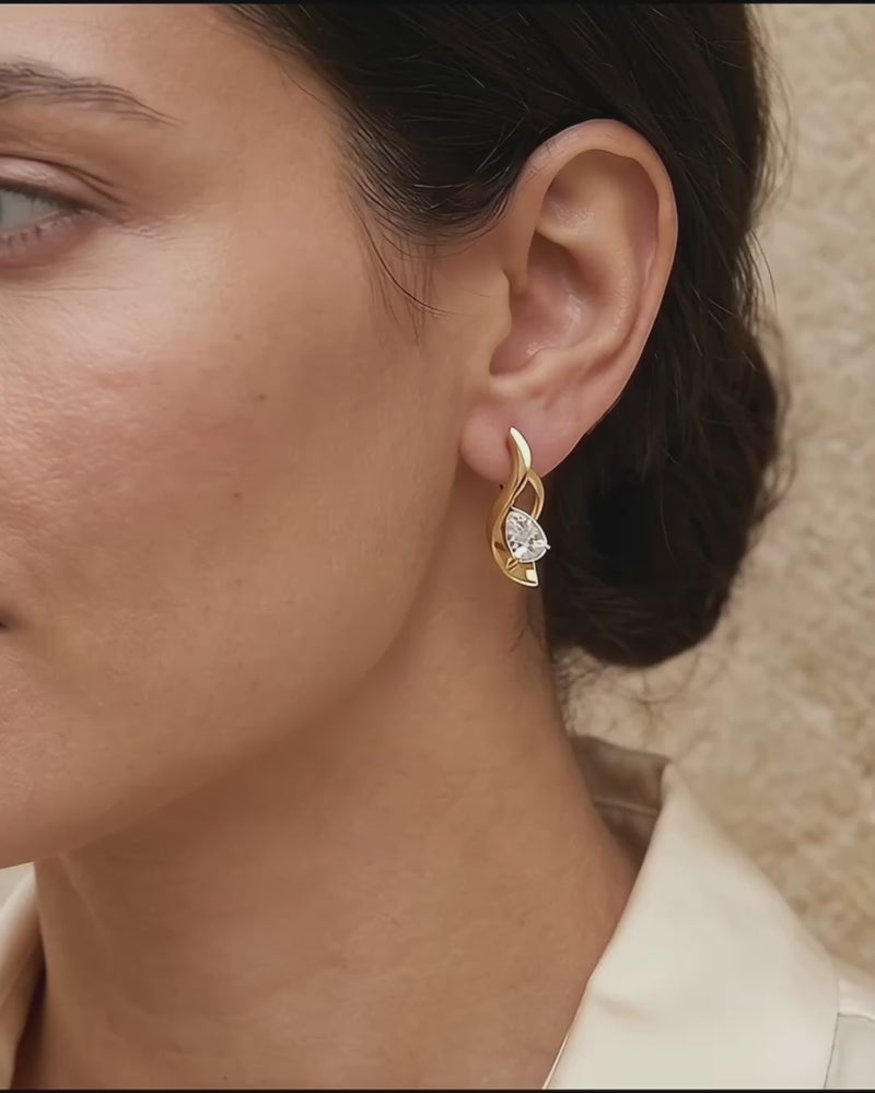 Breeze Earrings — worn video