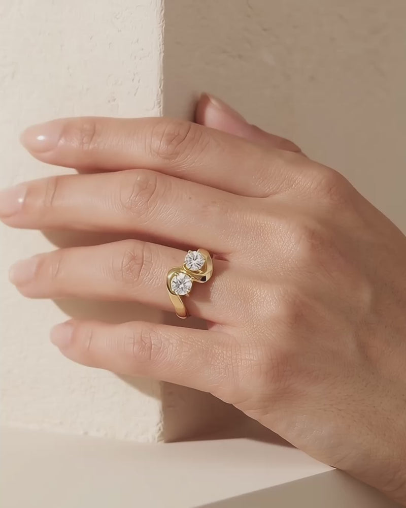 Embrace Ring — worn video